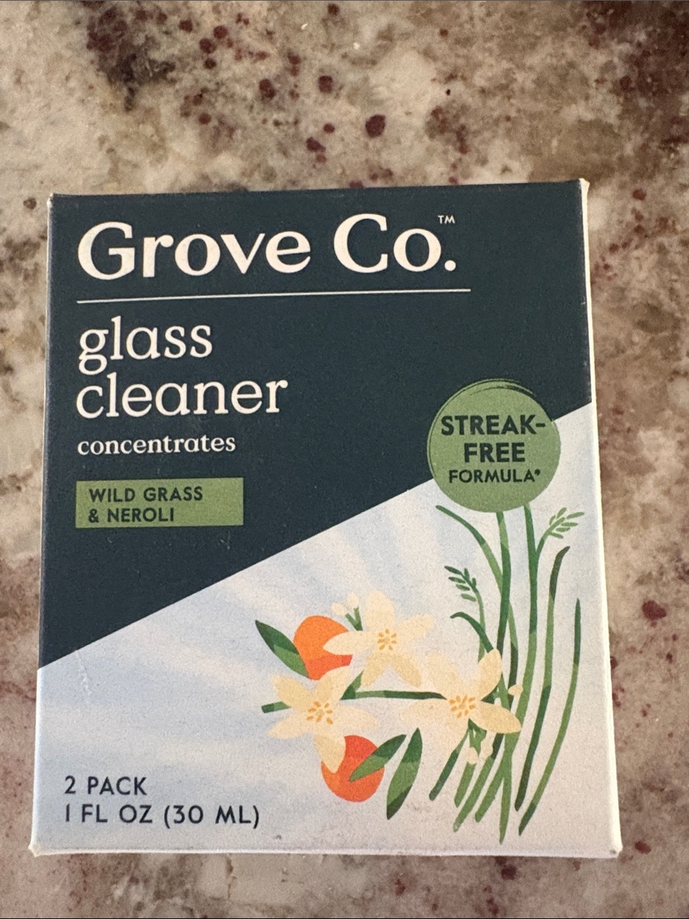 Grove Co. Wild Grass & Neroli Glass Cleaner Concentrate - Green